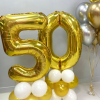 Композиция из воздушных шаров на "50 лет"